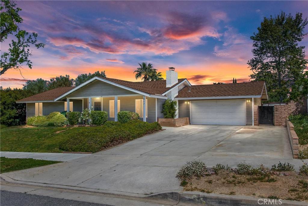 Redlands, CA 92373,417 Lakeside AVE