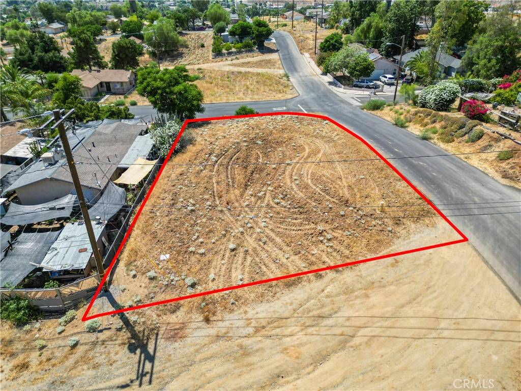 Lake Elsinore, CA 92530,0 Adobe st