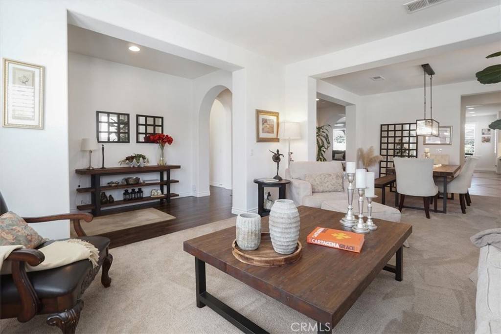 Eastvale, CA 92880,6893 Lancelot DR