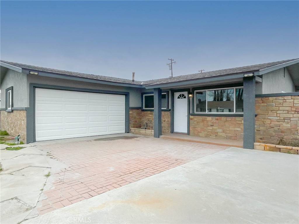 Rialto, CA 92376,6638 Lilac AVE