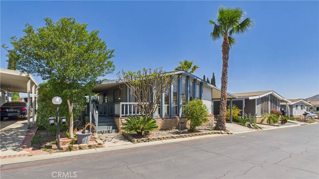 Corona, CA 92881,1550 Rimpau AVE #39