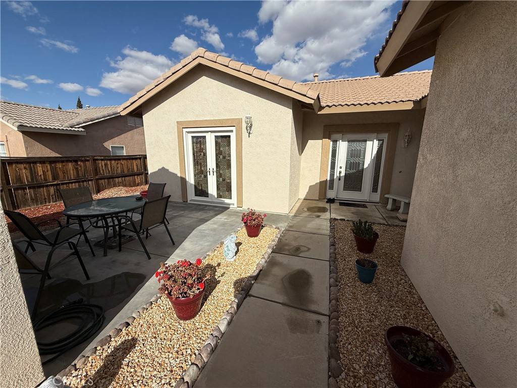 Victorville, CA 92392,13399 Dover LN