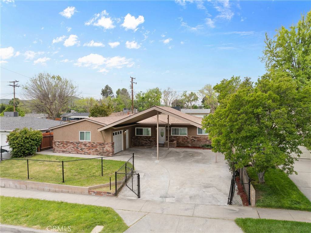 San Bernardino, CA 92407,4896 N E ST