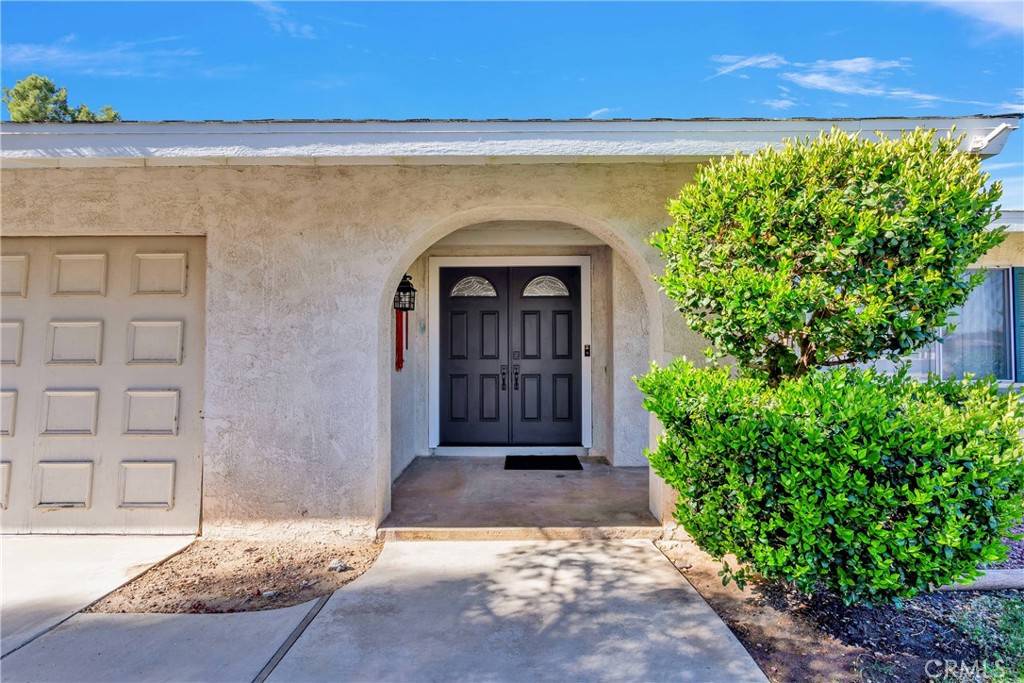 Apple Valley, CA 92307,19445 Yanan RD
