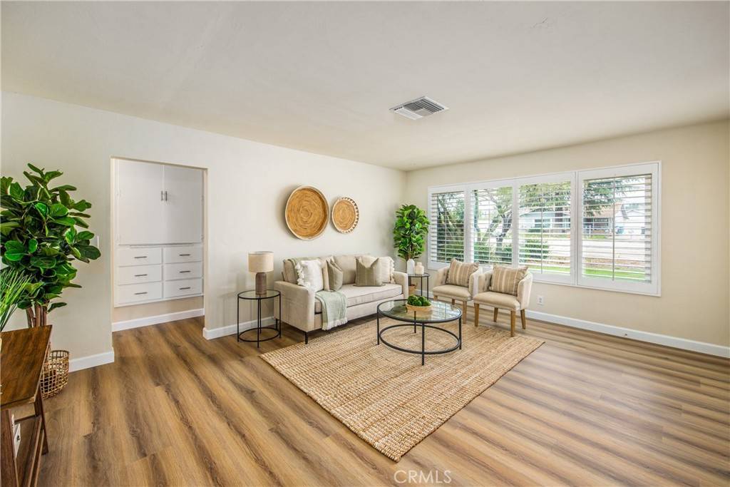 Yucaipa, CA 92399,32549 Avenue E