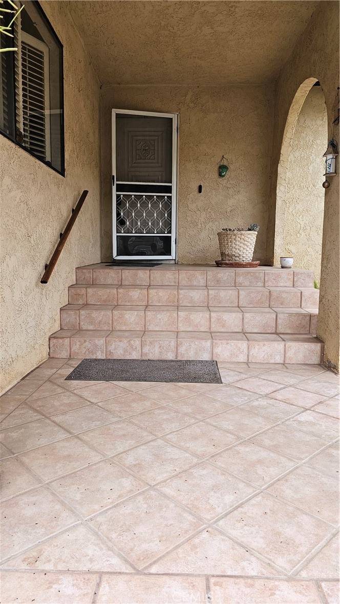 Corona, CA 92881,20154 State ST
