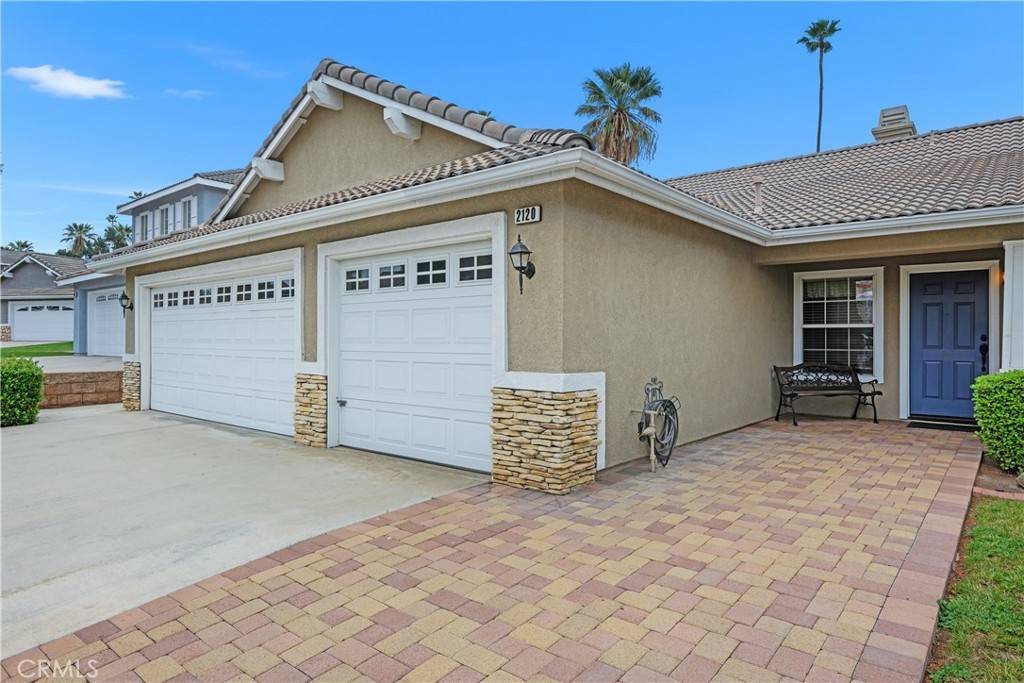 Corona, CA 92881,2120 Begley Cir