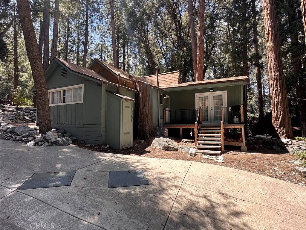 Forest Falls, CA 92339,40180 Valley Of The Falls DR