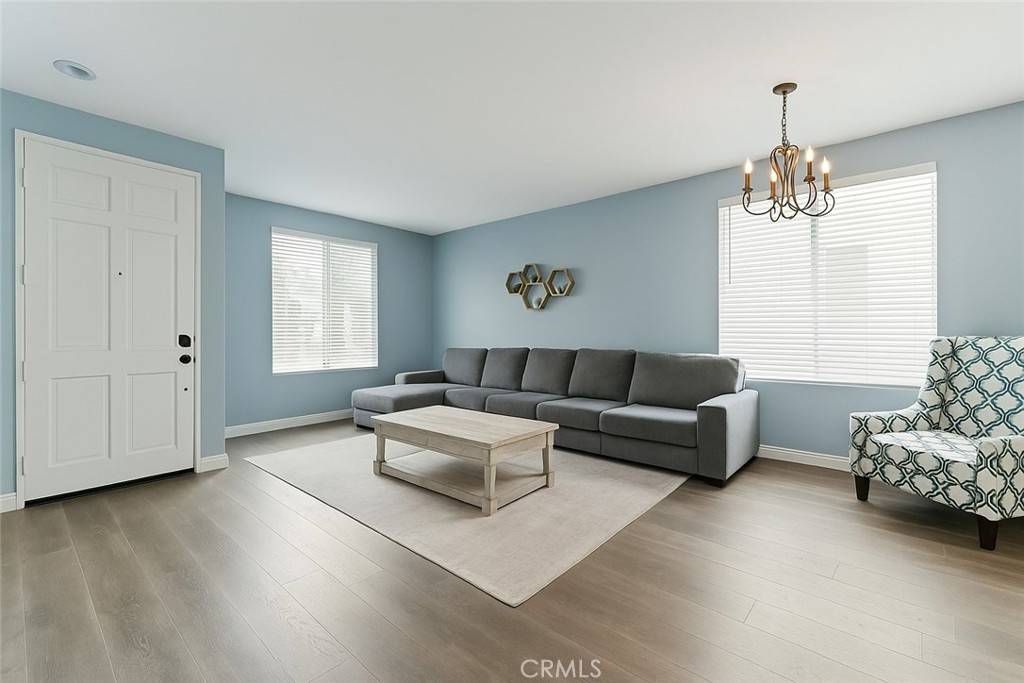 Corona, CA 92882,3378 Rochelle LN
