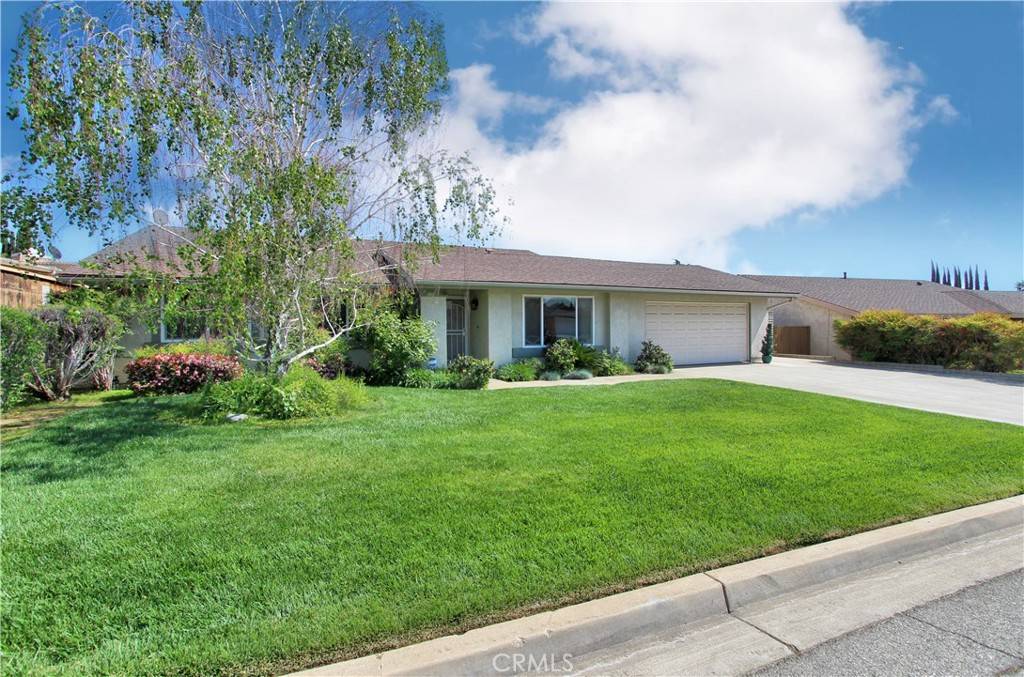 Calimesa, CA 92320,349 Sandalwood DR