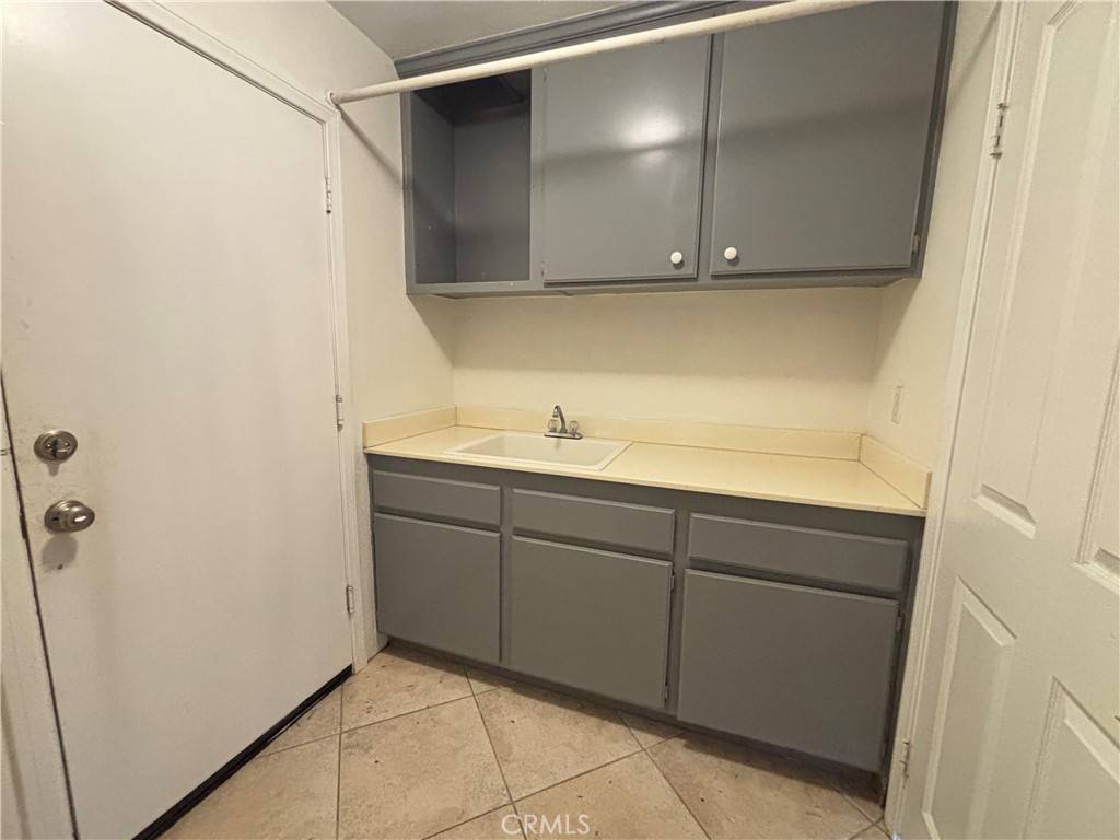Corona, CA 92883,22954 Zinnia CIR