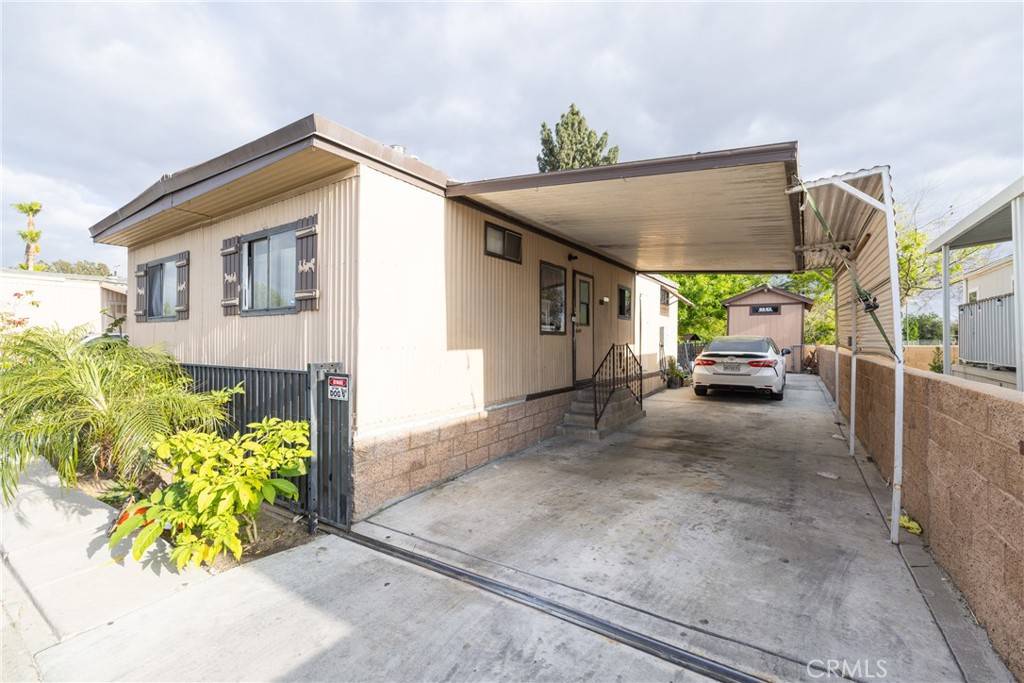 Rialto, CA 92376,1155 S Riverside Avenue #52