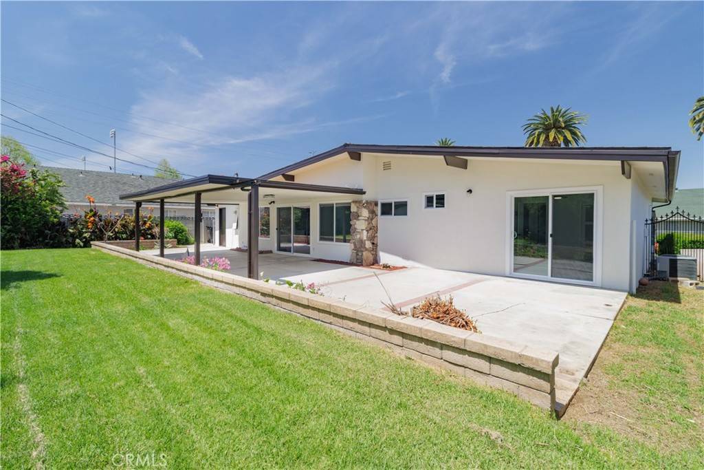 Corona, CA 92882,1080 Alta Loma DR