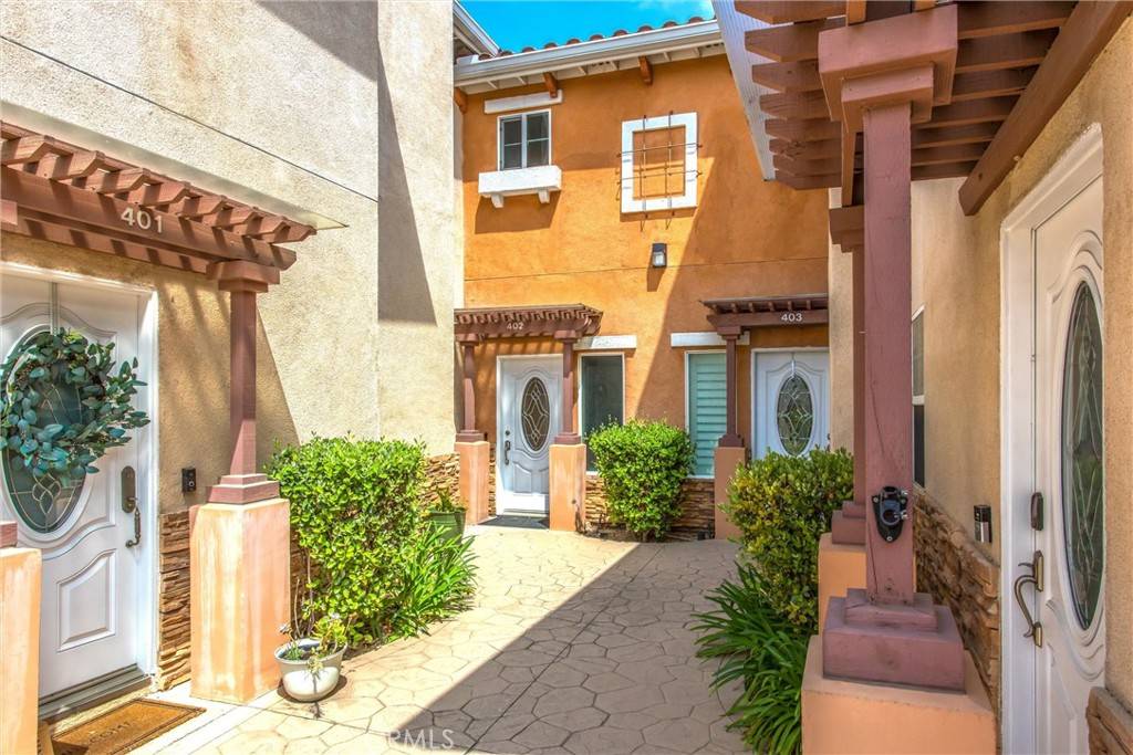 Redlands, CA 92374,1200 E Highland AVE #402