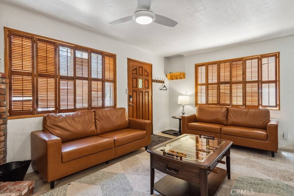 Sugarloaf, CA 92386,242 Holmes LN