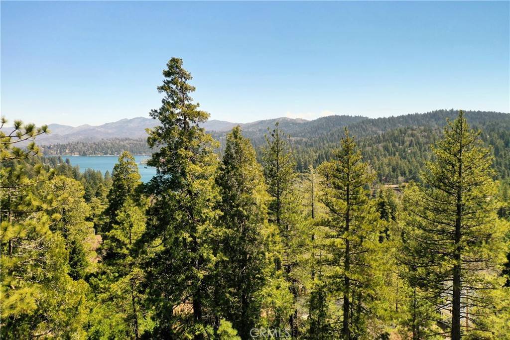 Lake Arrowhead, CA 92352,0 Old Toll RD