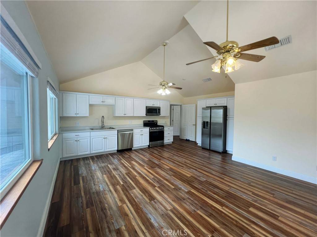 Lake Arrowhead, CA 92352,170 Cypress Dr #A