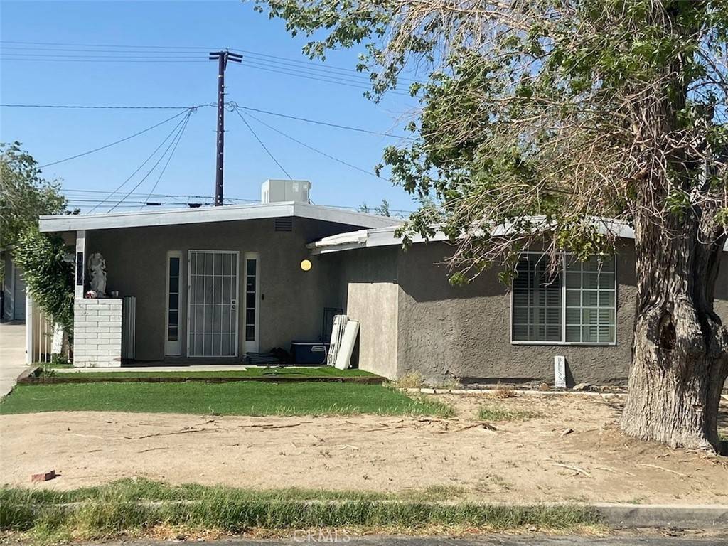 Victorville, CA 92395,16652 Zenda ST