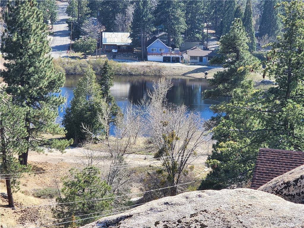 Running Springs, CA 92382,33344 Music Camp RD