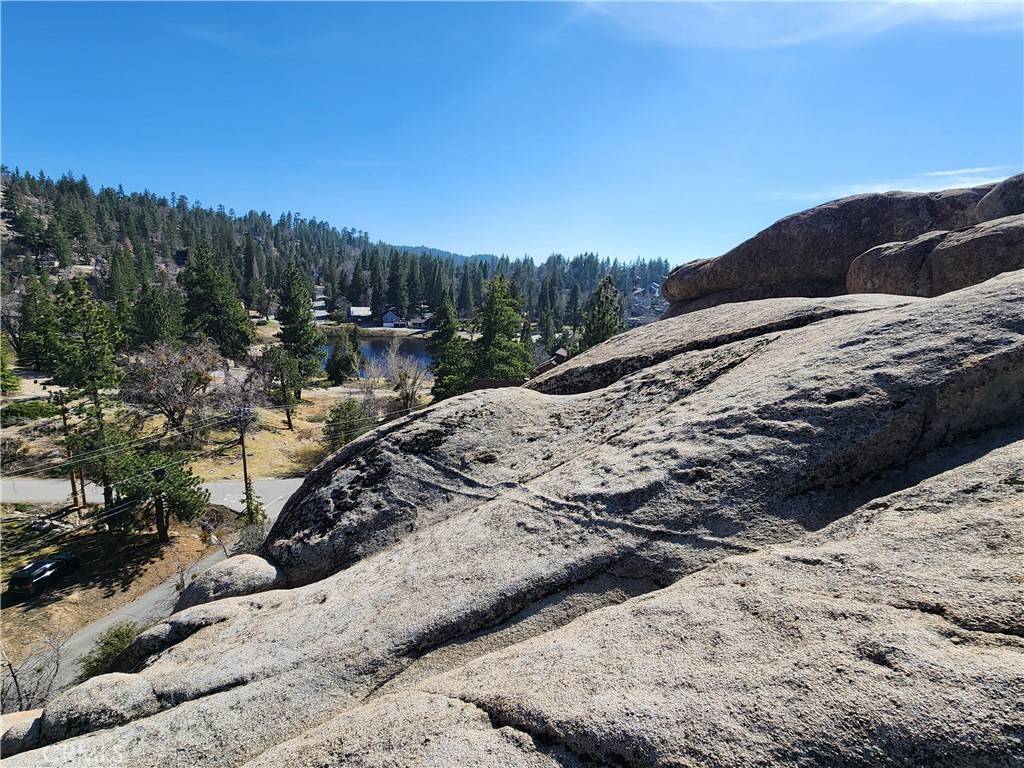 Running Springs, CA 92382,33344 Music Camp RD
