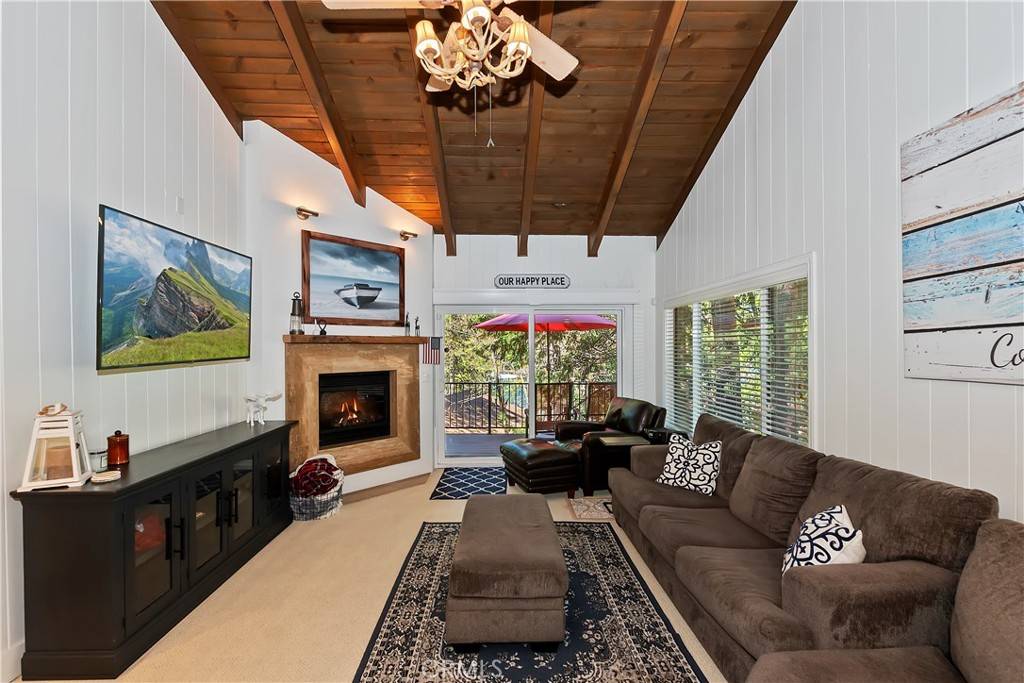 Lake Arrowhead, CA 92352,27821 Peninsula Drive #408