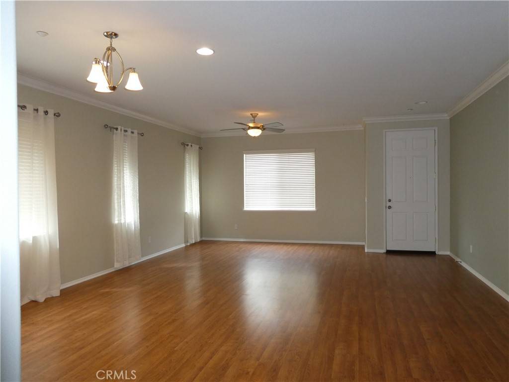 Redlands, CA 92374,1582 Silver Cup CT