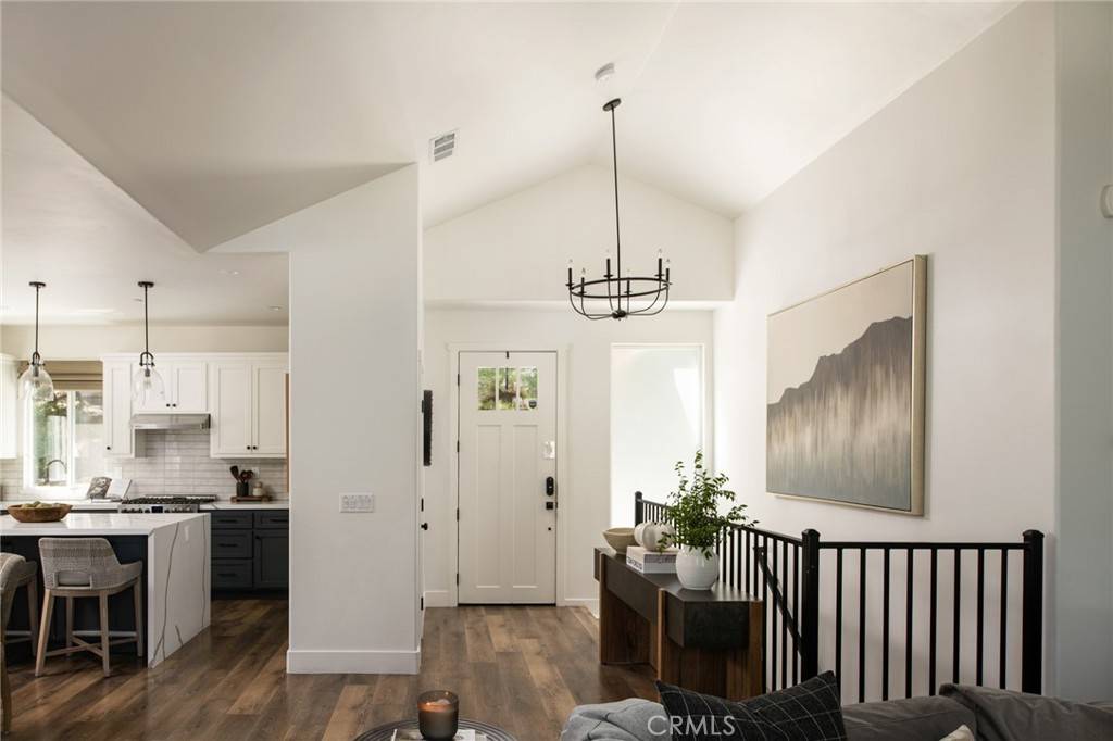 388 Primrose CIR Lake Arrowhead, CA 92352