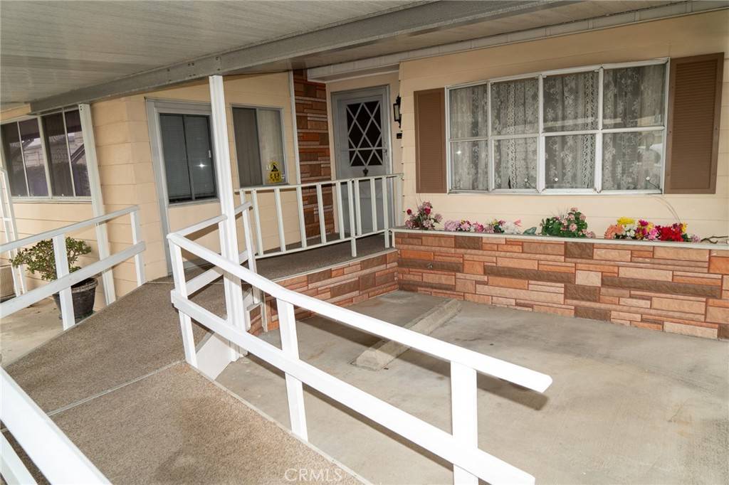 Riverside, CA 92503,3500 BUCHANAN ST #128