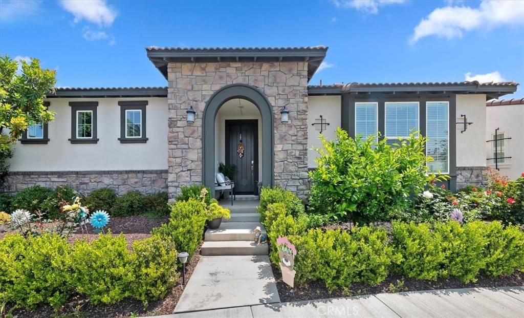 Ontario, CA 91761,4551 S Luna Privado