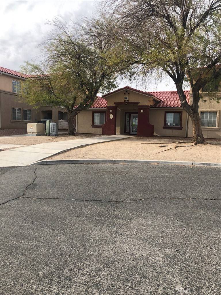 Needles, CA 92363,1970 Clary DR #921