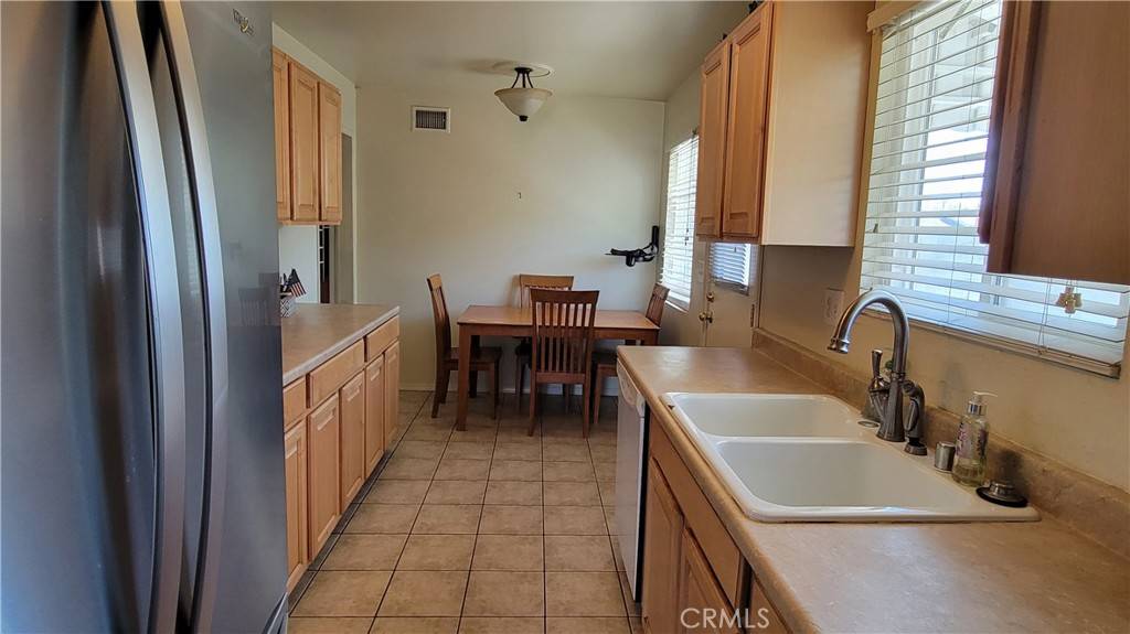 Montclair, CA 91763,4621 Highland ST