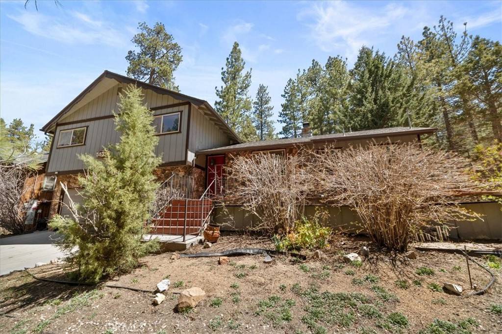 Big Bear Lake, CA 92315,383 Catalina RD