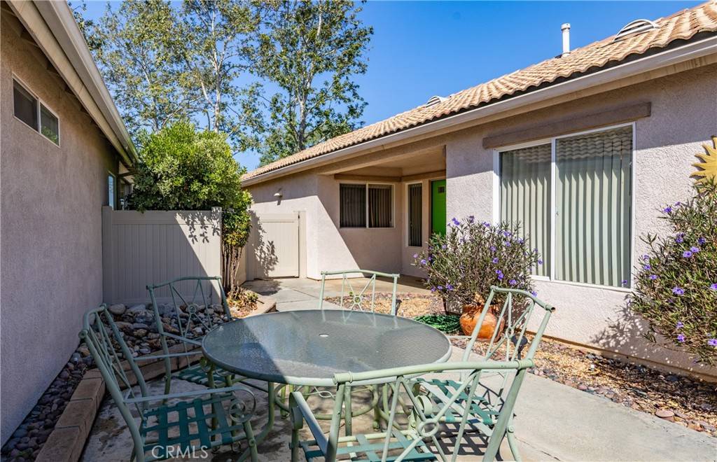 Banning, CA 92220,689 Twin Hills DR