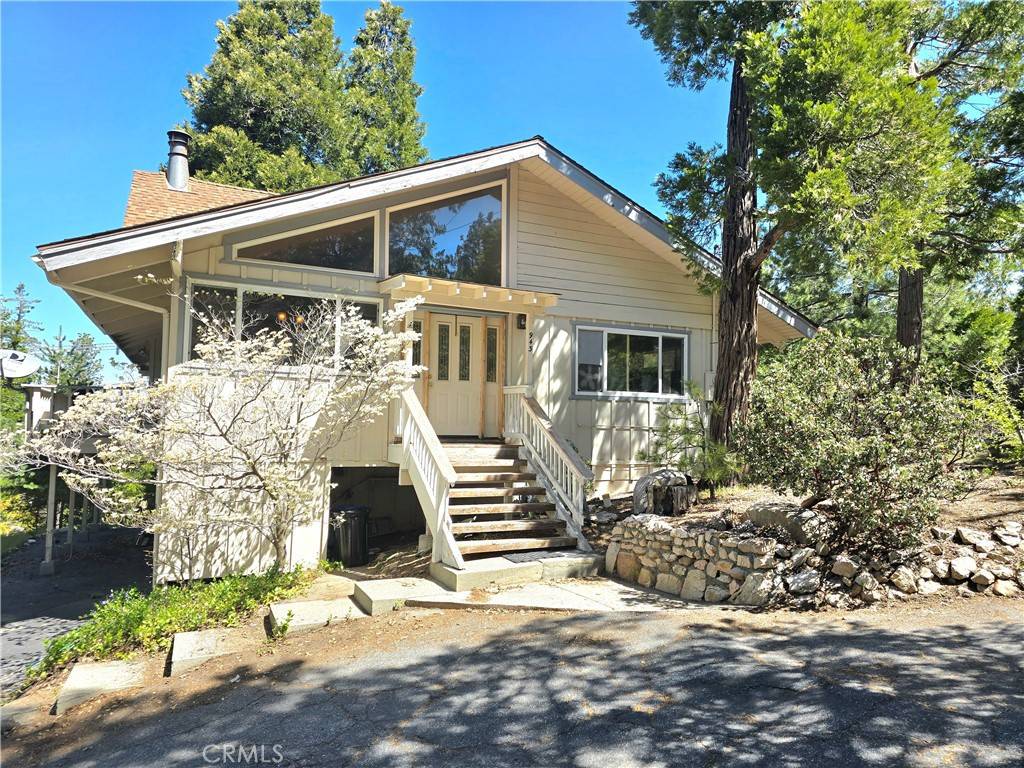 Lake Arrowhead, CA 92352,943 Grass Valley RD