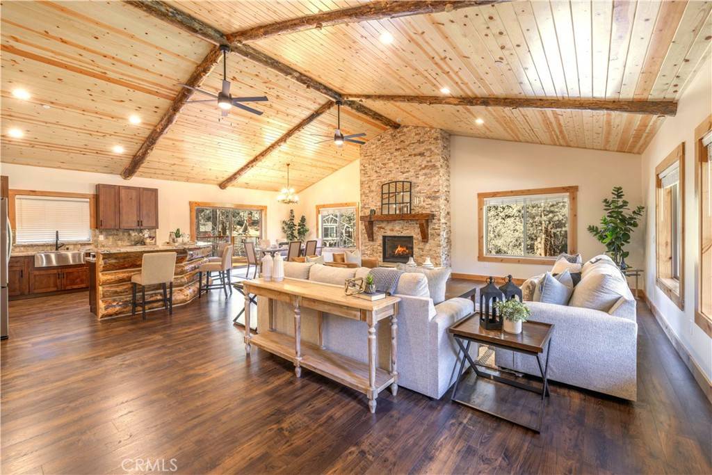 Big Bear Lake, CA 92315,42507 Gold Rush DR
