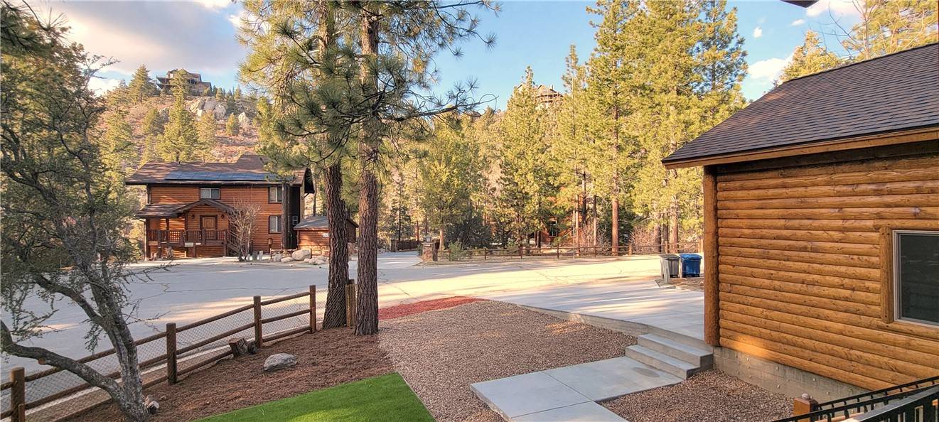 Big Bear Lake, CA 92315,42507 Gold Rush DR