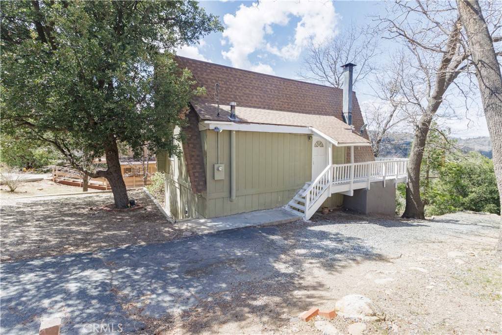Lake Arrowhead, CA 92352,1415 Golden Rule LN