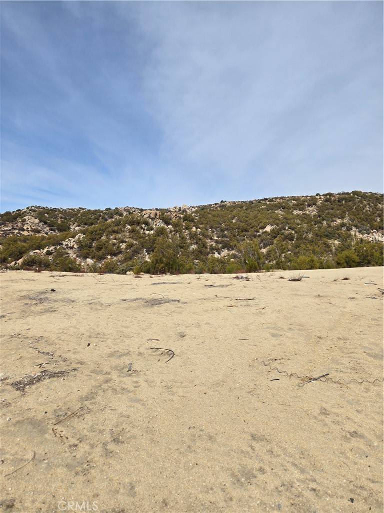 Anza, CA 92539,61400 Indian Paint Brush RD