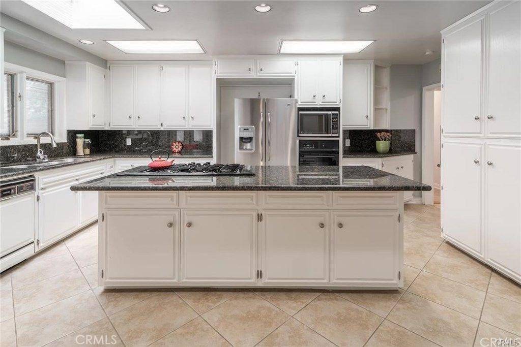 Redlands, CA 92373,707 Alvarado ST