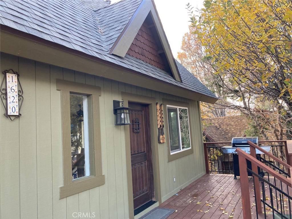 Lake Arrowhead, CA 92352,1620 Edge Cliff DR