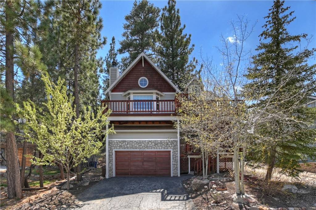 Big Bear Lake, CA 92315,40283 Lakeview DR