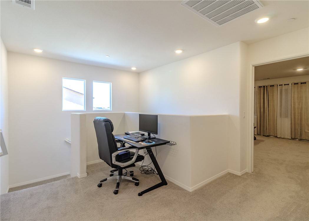 15451 San Francisco LN Victorville, CA 92394