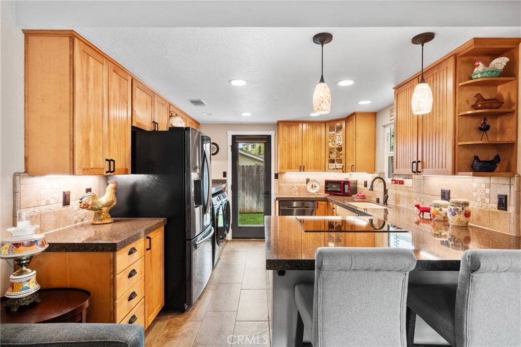 San Dimas, CA 91773,1131 Saint George DR