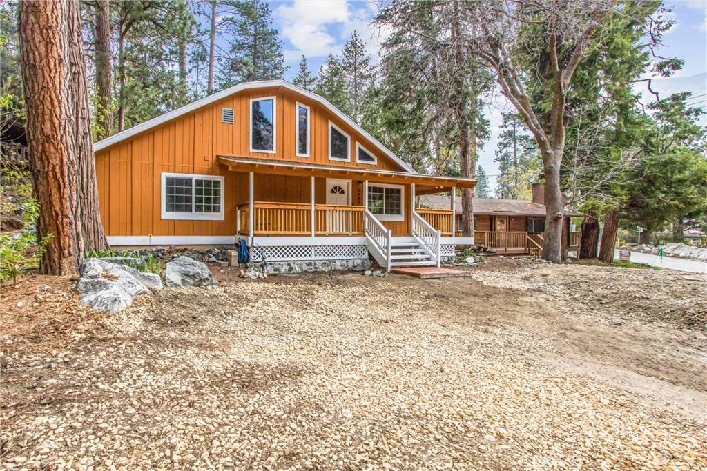 Forest Falls, CA 92339,9400 Lilac DR