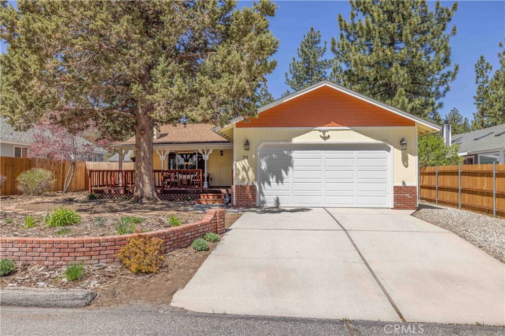Big Bear City, CA 92314,311 Eider DR