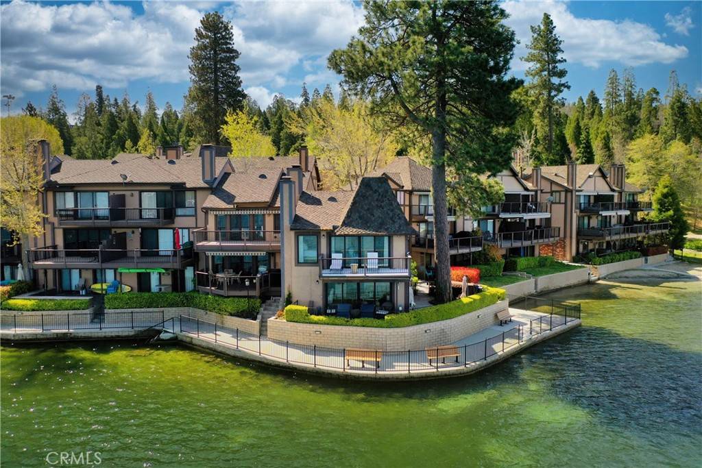 Lake Arrowhead, CA 92352,180 State Hwy 173, Unit 15