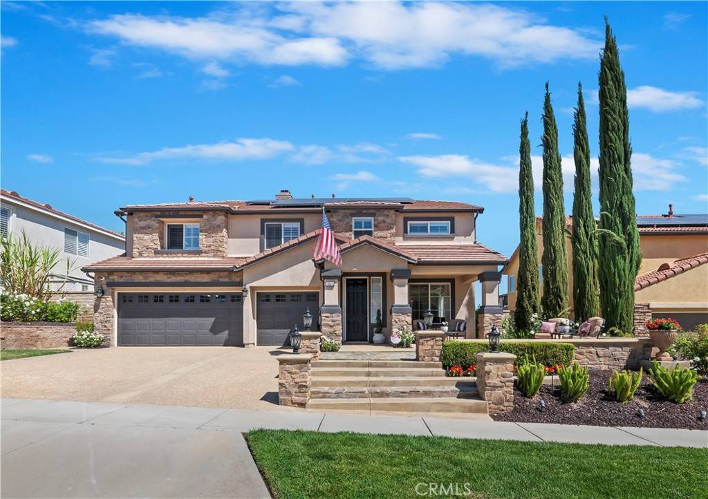 Corona, CA 92883,1663 Spyglass DR