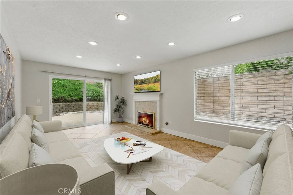 West Covina, CA 91792,2324 E Regina ST