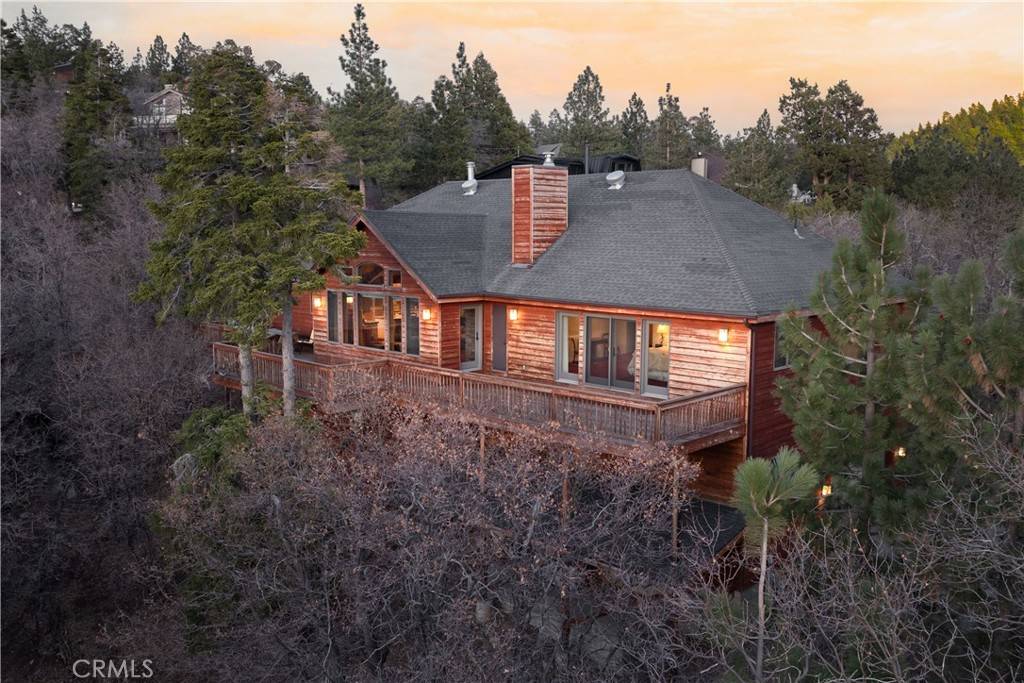 Big Bear Lake, CA 92315,43674 Yosemite DR