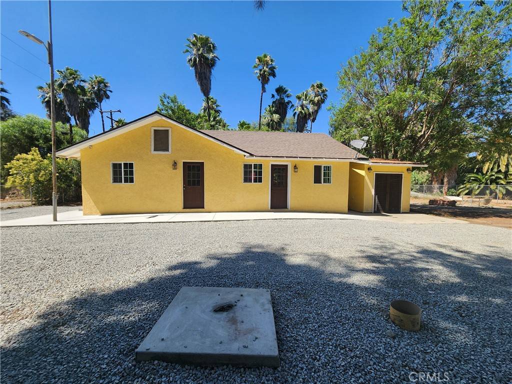 Corona, CA 92881,19380 Quebec AVE